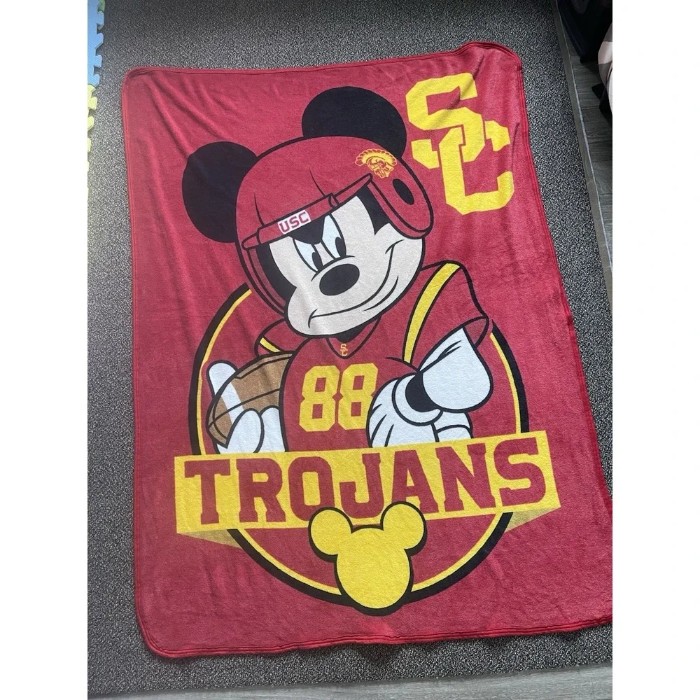 USC‎ Trojans X Disney Mickey Mouse Blanket Red Yellow 58x43 Fleece Throw Soft